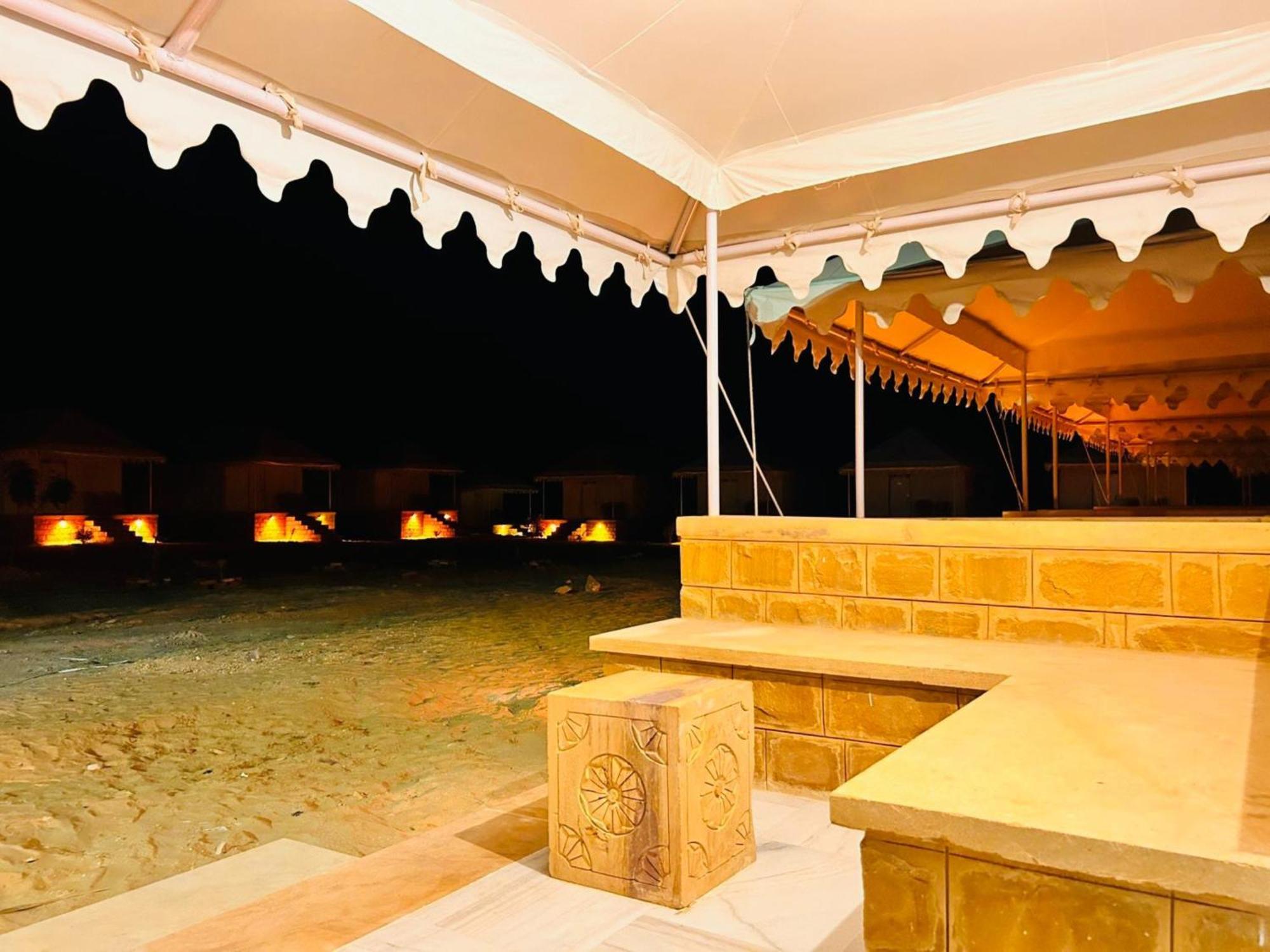 Jaisalmer Sand Dunes Luxury Camp And Resort Eksteriør billede