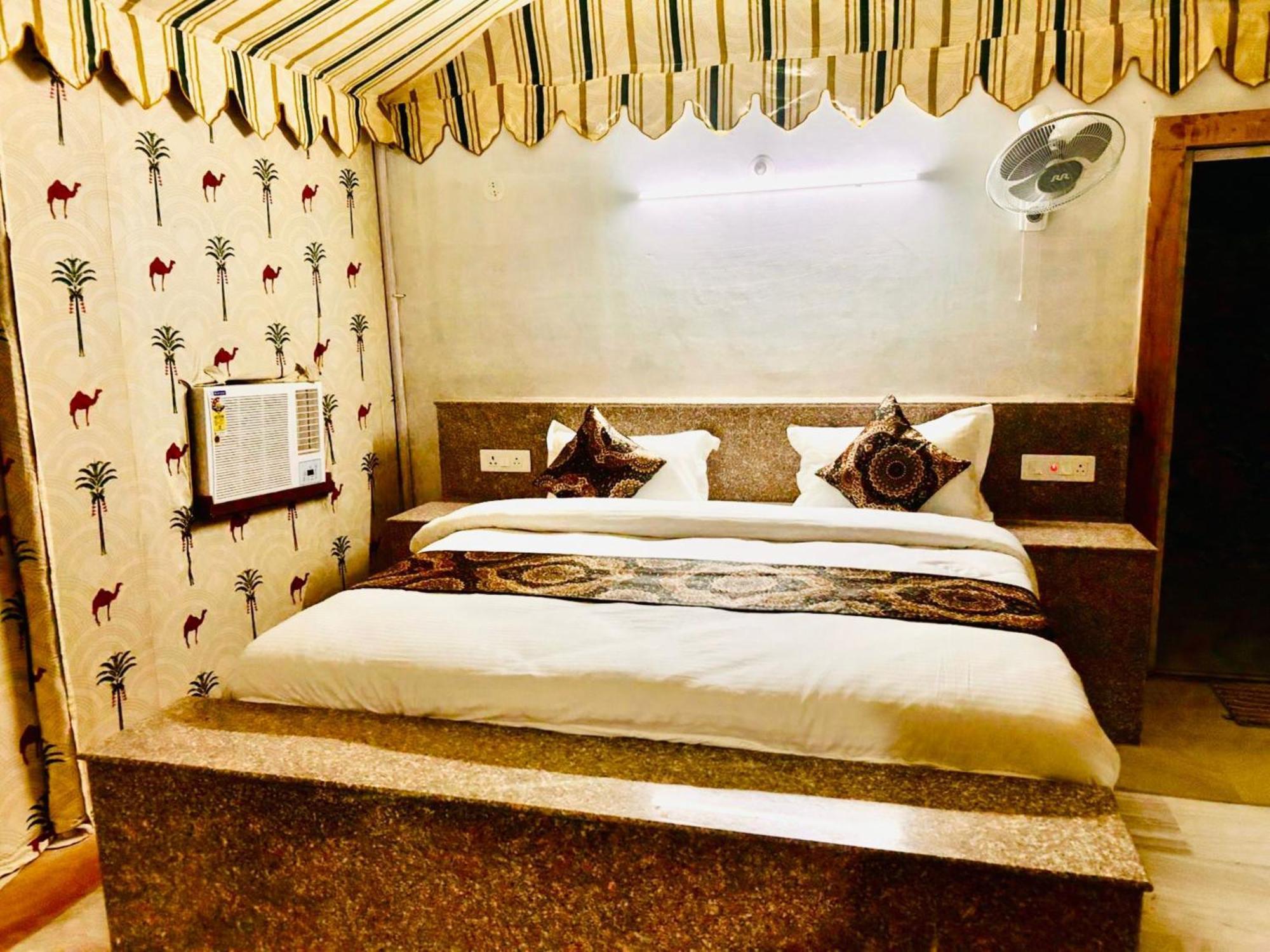 Jaisalmer Sand Dunes Luxury Camp And Resort Eksteriør billede