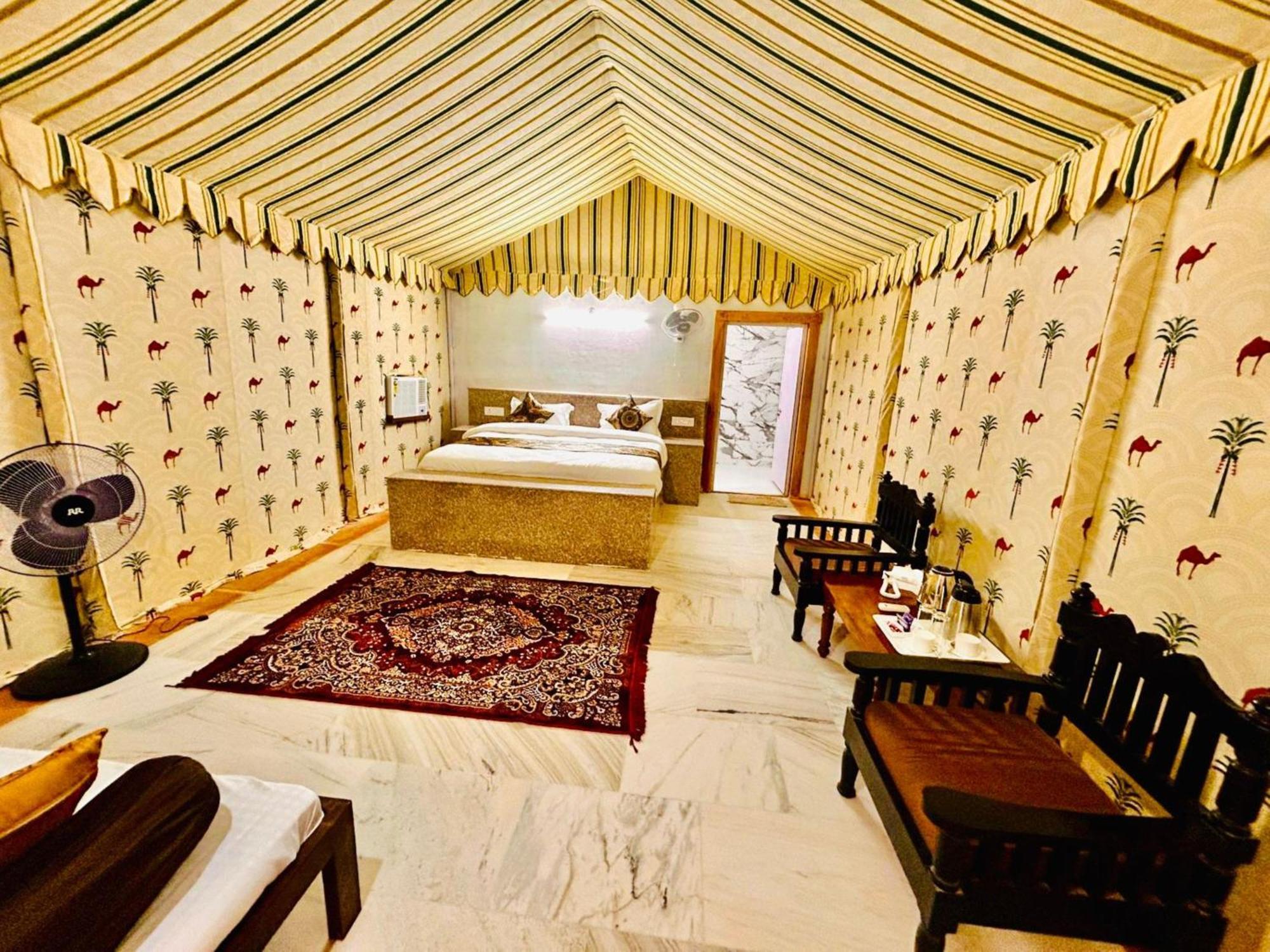 Jaisalmer Sand Dunes Luxury Camp And Resort Eksteriør billede