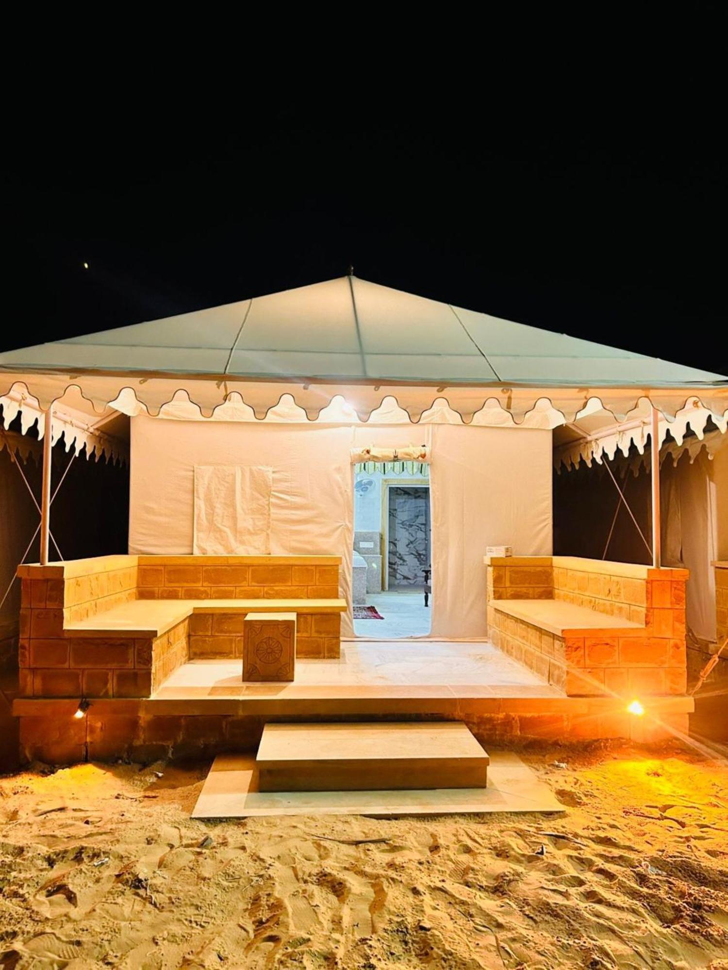Jaisalmer Sand Dunes Luxury Camp And Resort Eksteriør billede
